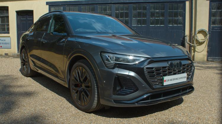 AUDI Q8 E-TRON SPORTBACK SQ8 Vorsprung