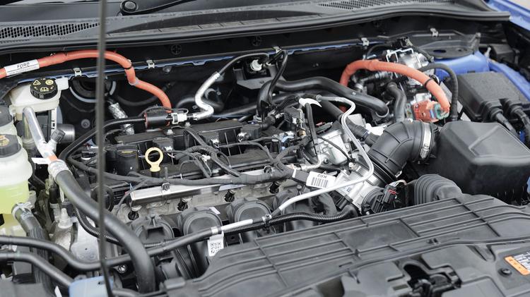 FORD KUGA SUV ST-Line First Edition