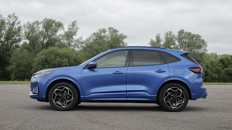 FORD KUGA SUV ST-Line First Edition