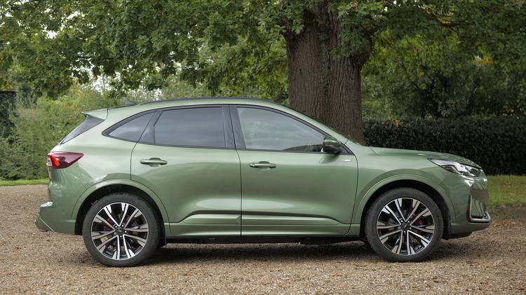 FORD KUGA SUV ST-Line First Edition