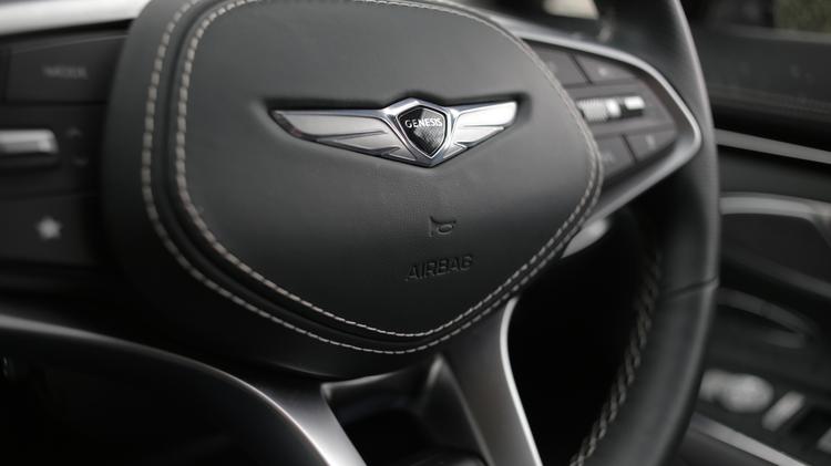 GENESIS GV70 SUV Premium