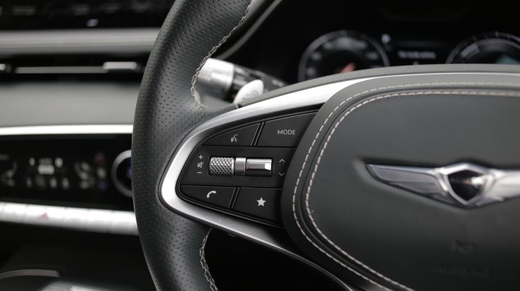 GENESIS GV70 SUV Premium