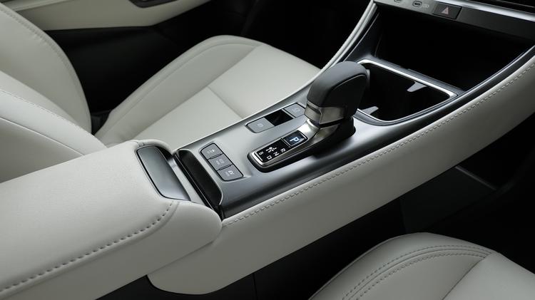 LEXUS LBX HATCHBACK Urban
