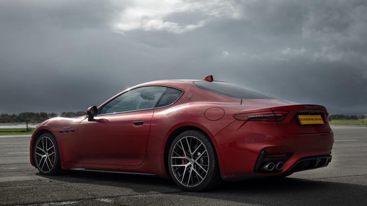 MASERATI GRANTURISMO COUPE Trofeo Primaserie