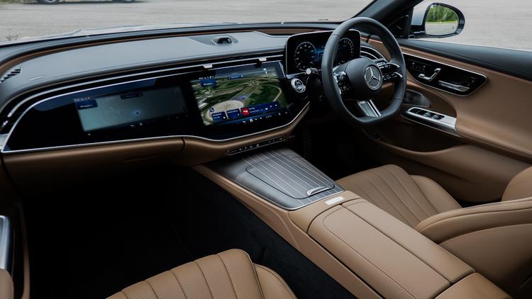 MERCEDES-BENZ E CLASS ESTATE AMG Line