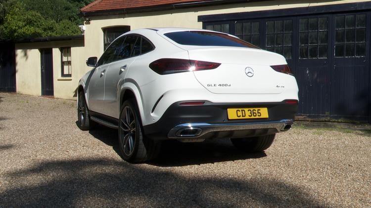 MERCEDES-BENZ GLE COUPE AMG Line