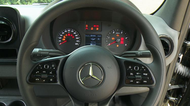 MERCEDES-BENZ SPRINTER 315CDI L2 RWD