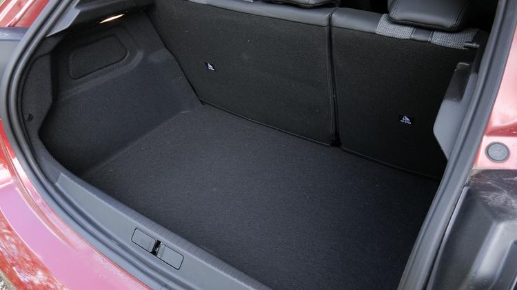 PEUGEOT 208 HATCHBACK Active