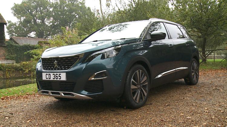 PEUGEOT 5008 SUV Active
