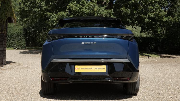 PEUGEOT E-3008 ELECTRIC SUV GT