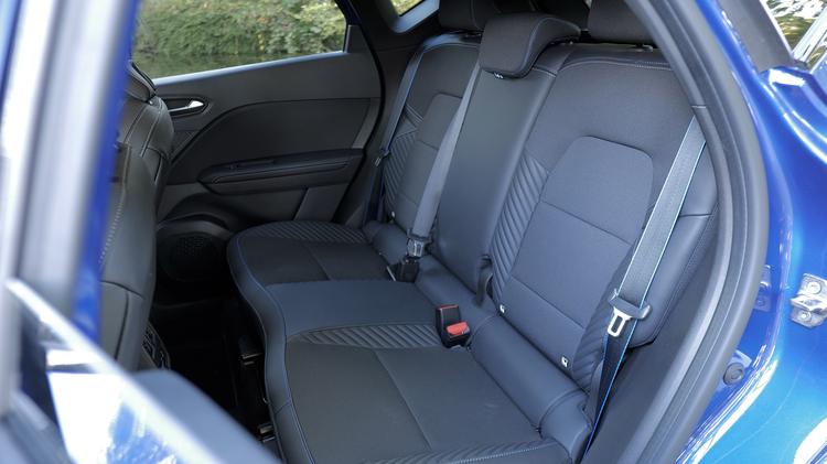 RENAULT CAPTUR HATCHBACK Evolution