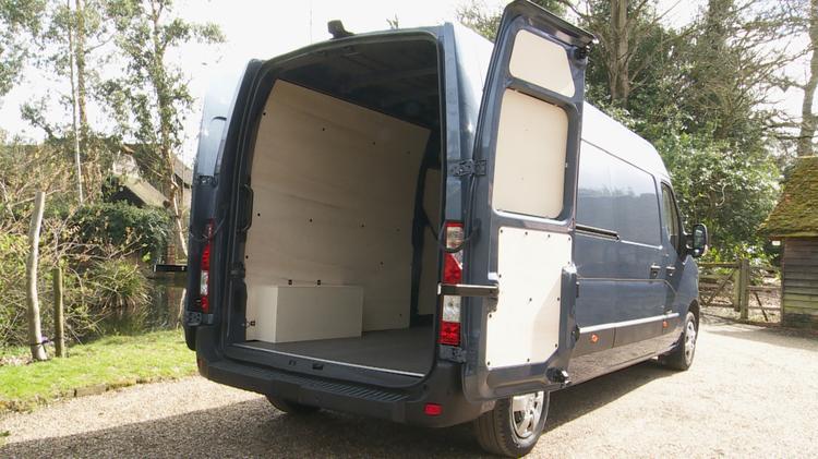 RENAULT MASTER ELECTRIC E-TECH MWB ELECTRIC FWD