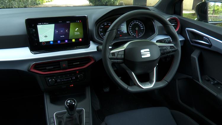 SEAT IBIZA HATCHBACK SE Technology