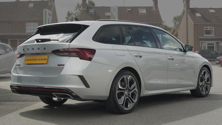 SKODA OCTAVIA ESTATE vRS