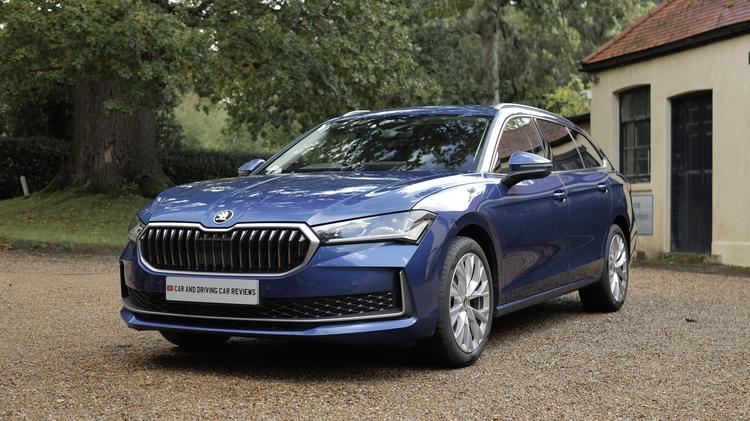 SKODA SUPERB HATCHBACK Sportline