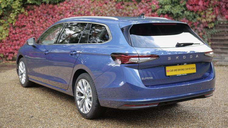 SKODA SUPERB HATCHBACK Sportline