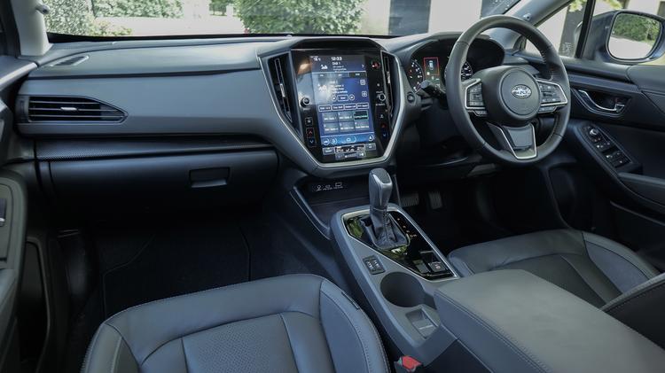SUBARU CROSSTREK HATCHBACK Touring