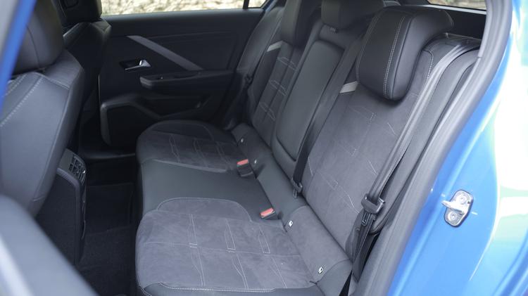 VAUXHALL ASTRA ELECTRIC HATCHBACK GS