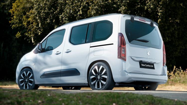 VAUXHALL COMBO LIFE ELECTRIC ESTATE Ultimate XL