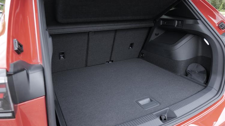 VOLKSWAGEN TIGUAN SUV Elegance