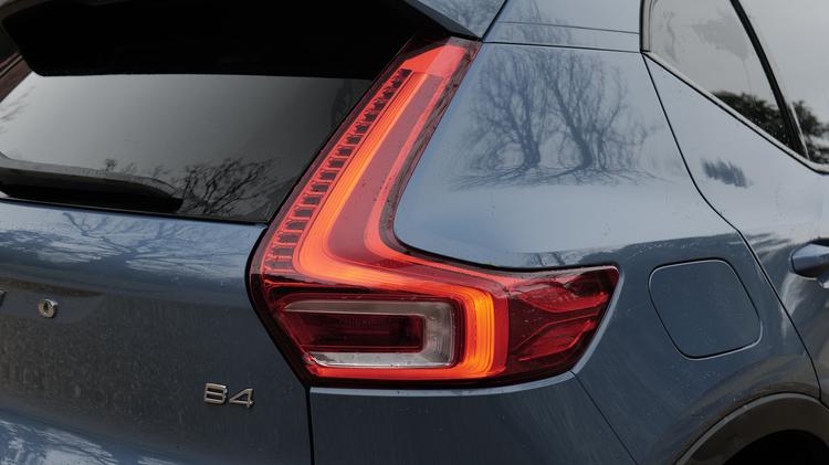 VOLVO XC40 SUV Plus Black Edition