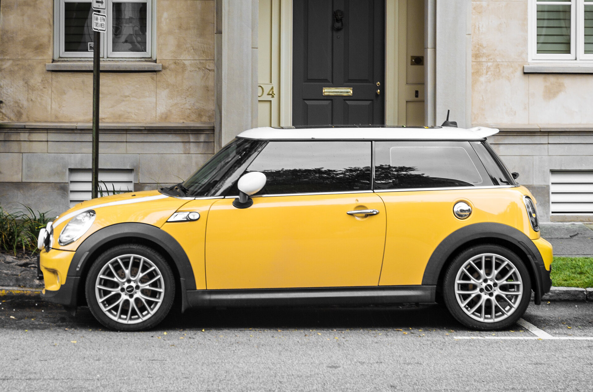 Yellow Mini