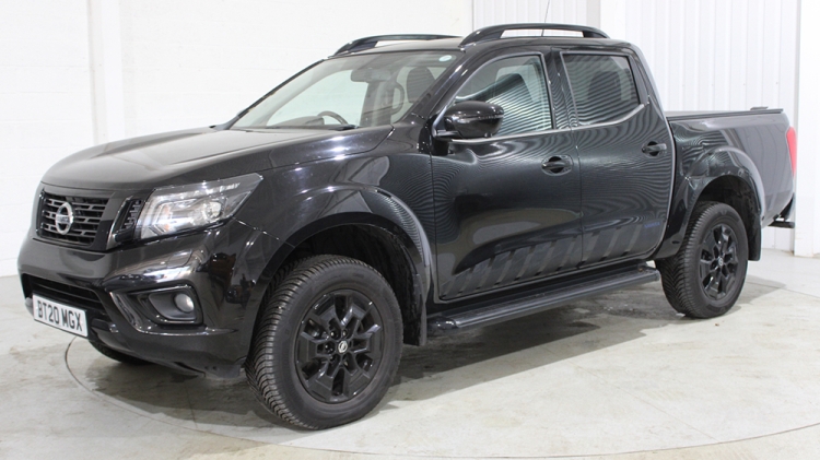 Nissan NAVARA Navara N-Guard dCi