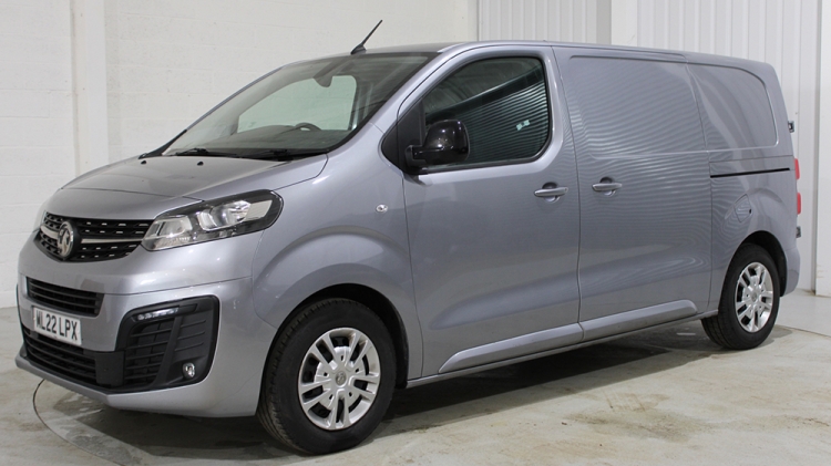 Vauxhall VIVARO Vivaro F2700 Sportive S/S