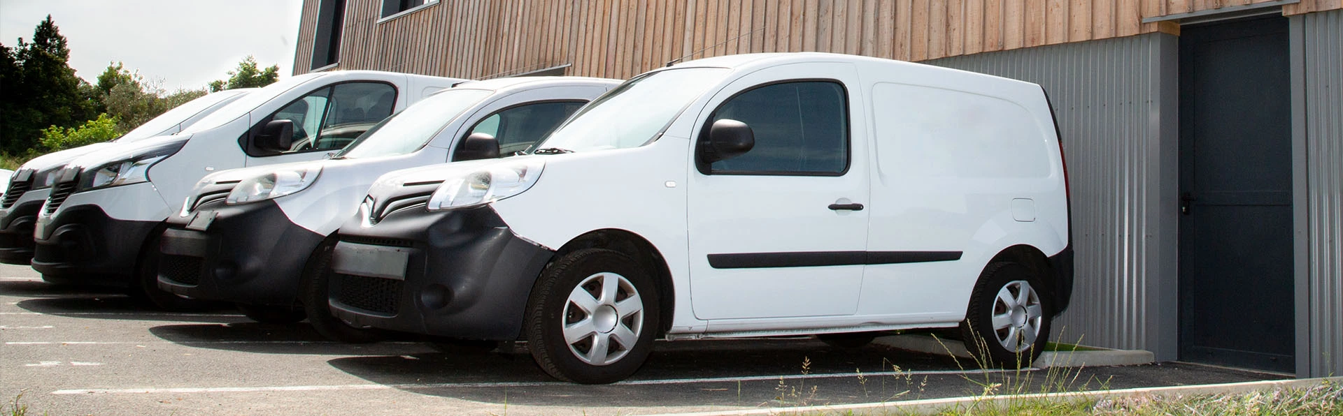 Small but Mighty: Why You Should Consider a Small Van