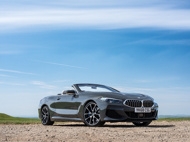 BMW 8 SERIES CONVERTIBLE M850i xDrive 2dr Auto [Ultimate Pack]
