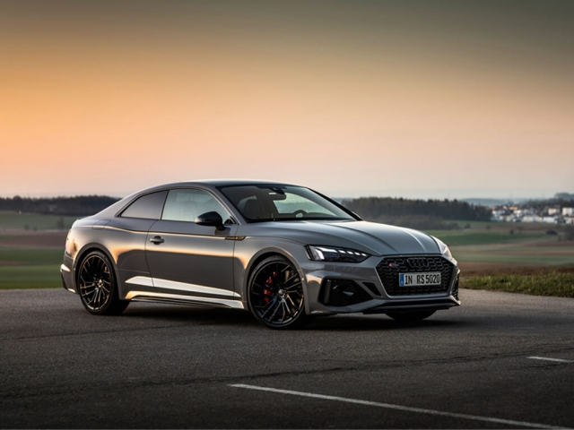 AUDI RS 5 COUPE 